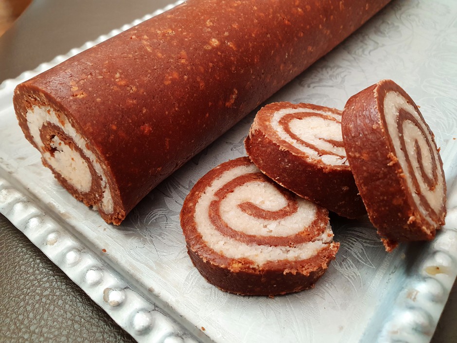 Weihnachts-Kokosrolle