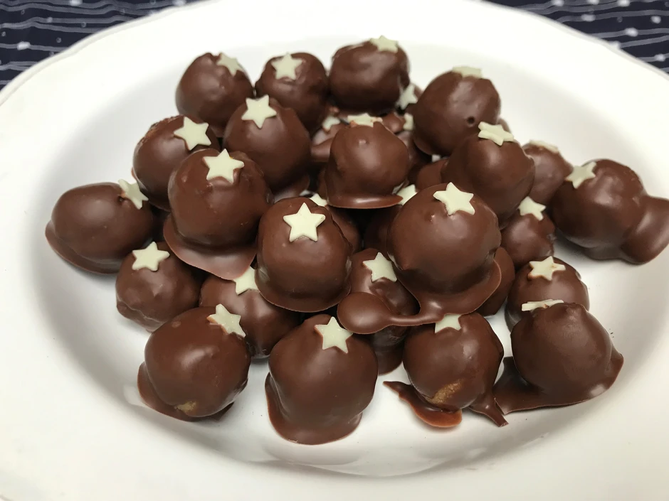 Eierlikörpralinen