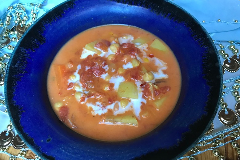 Mildes Kichererbsencurry