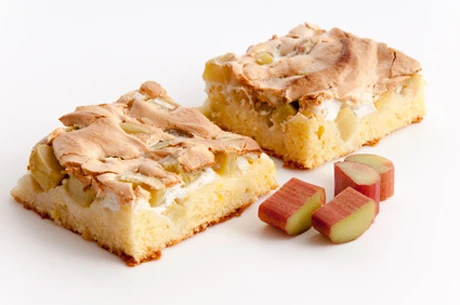 Frühlings-Rhabarberkuchen