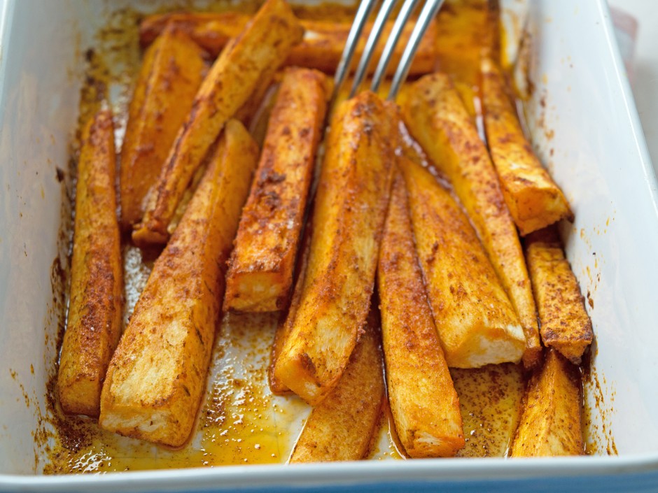 Pastinaken-Sticks