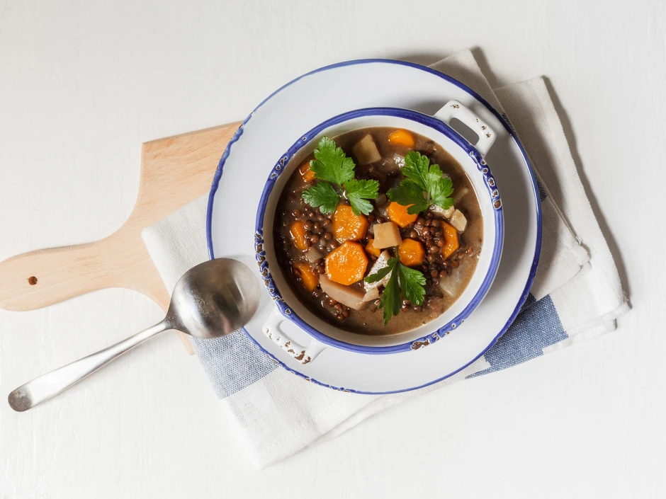 Vegetarischer Linseneintopf