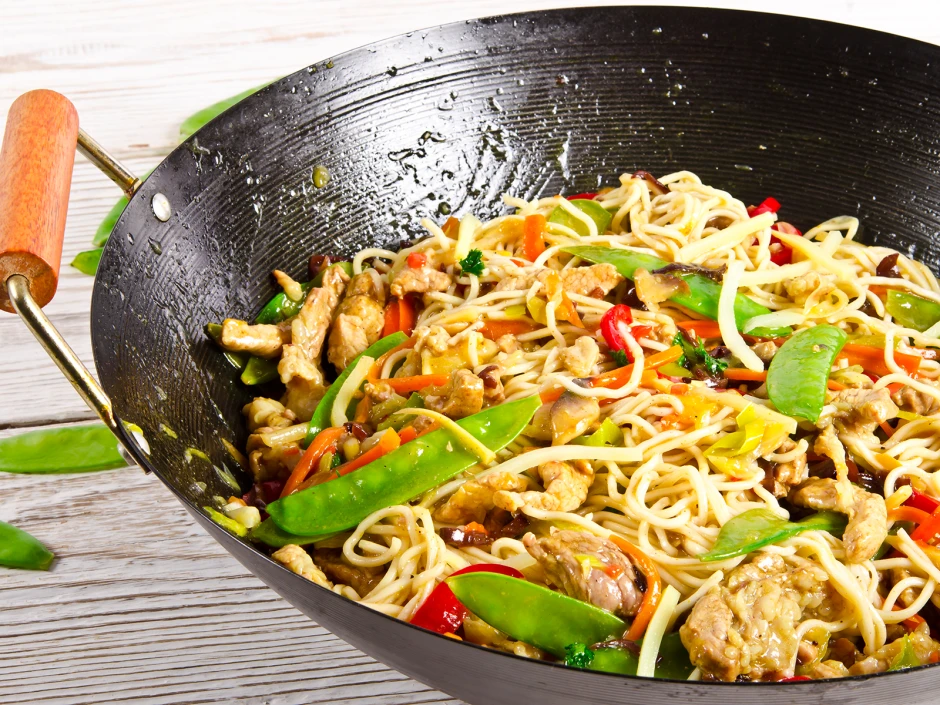 Chinesische Nudelpfanne