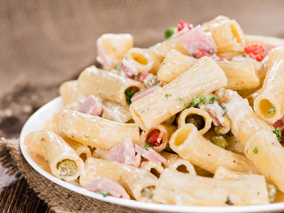 Nudelsalat nach Art des Hauses