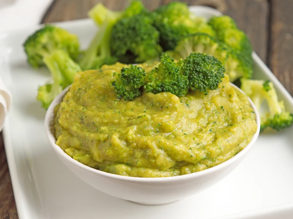 Brokkoli-Curry-P&uuml;ree