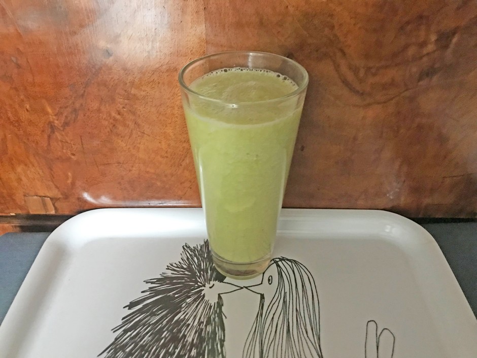 Fruchtiges Sellerie-Smoothie