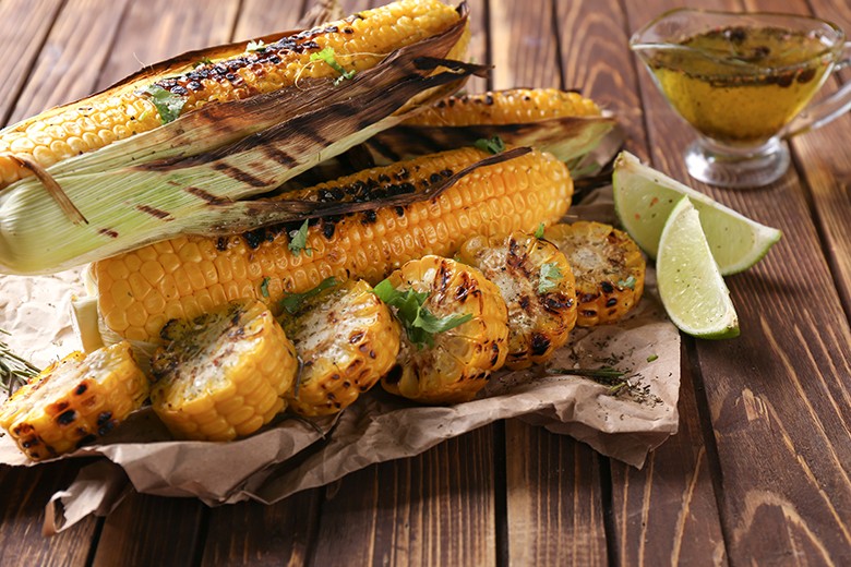 Gegrillter Maiskolben
