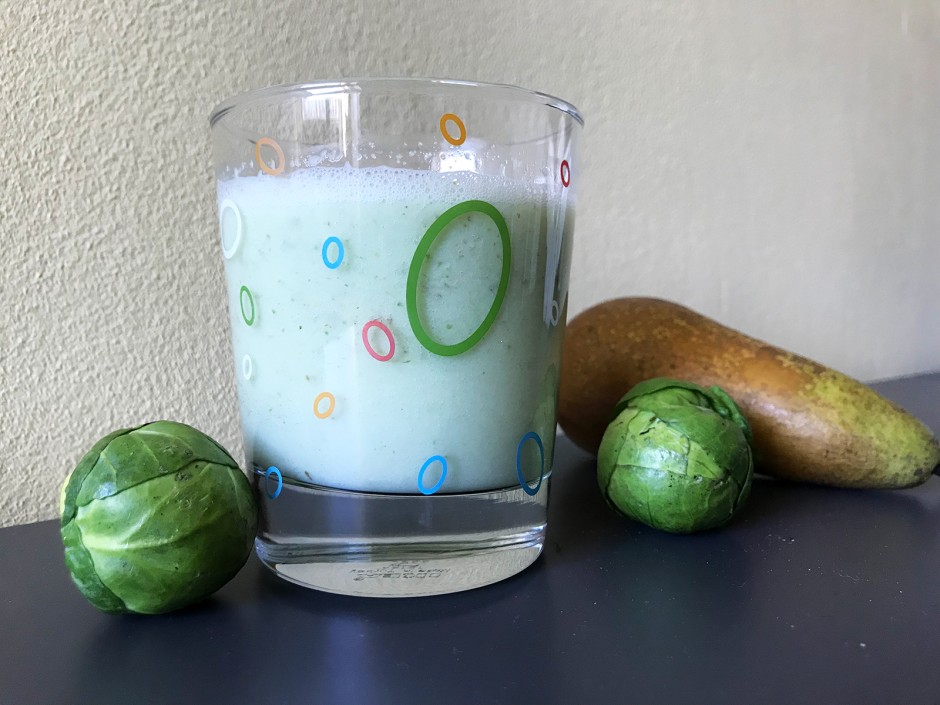 Kohlsprossen-Birnen-Smoothie