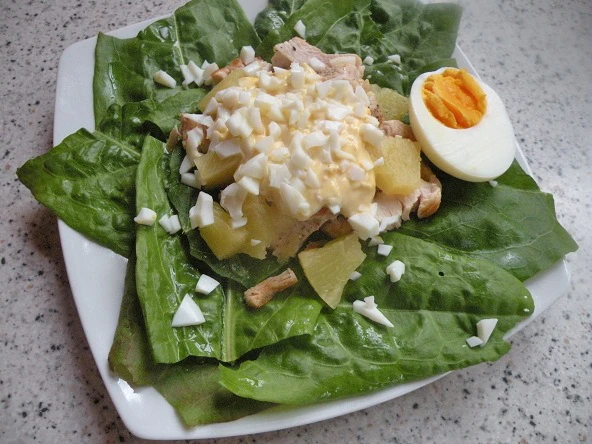 Geflügel-Ananas-Salat