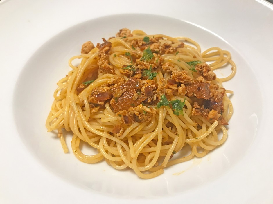 Spaghetti mit Räuchertofu