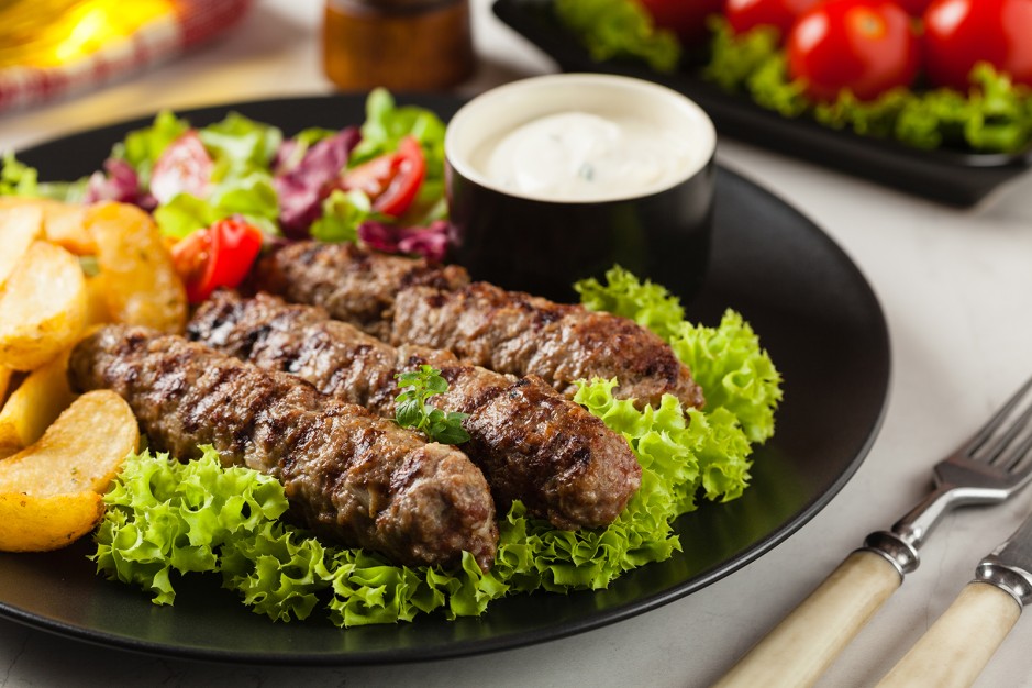 Kroatische Cevapcici