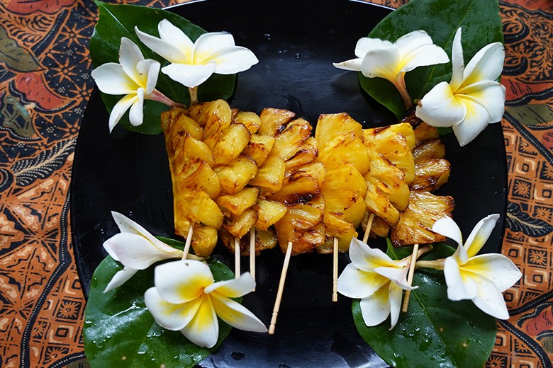 Frittierte Ananasstücke