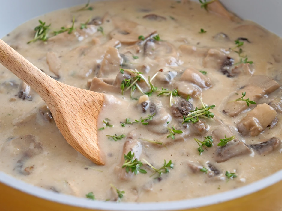 Pilz-Mandel-Sauce