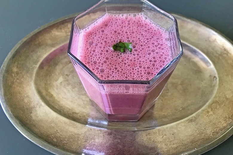 Rote Rüben-Birnen-Drink