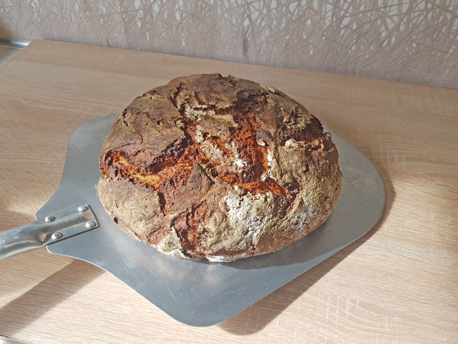 Roggenmisch Krustenbrot