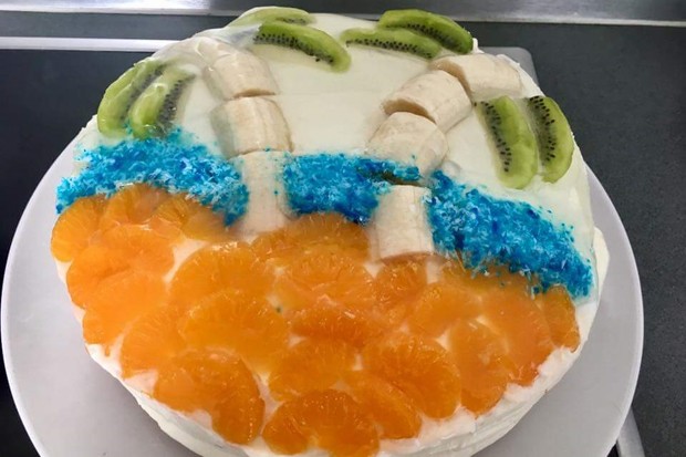 Joghurttorte mit Früchte