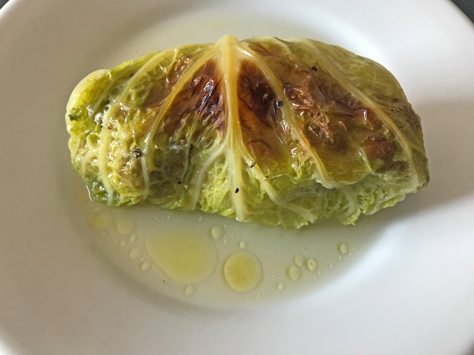 Kohlrouladen mit Brezenfüllung