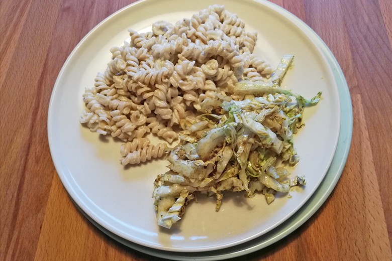 Dinkelnudeln mit Frischkäse