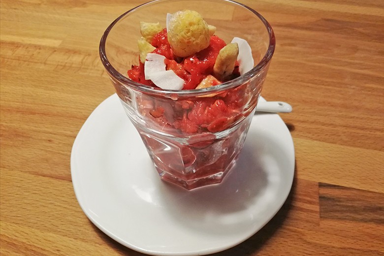 Veganes Himbeereis