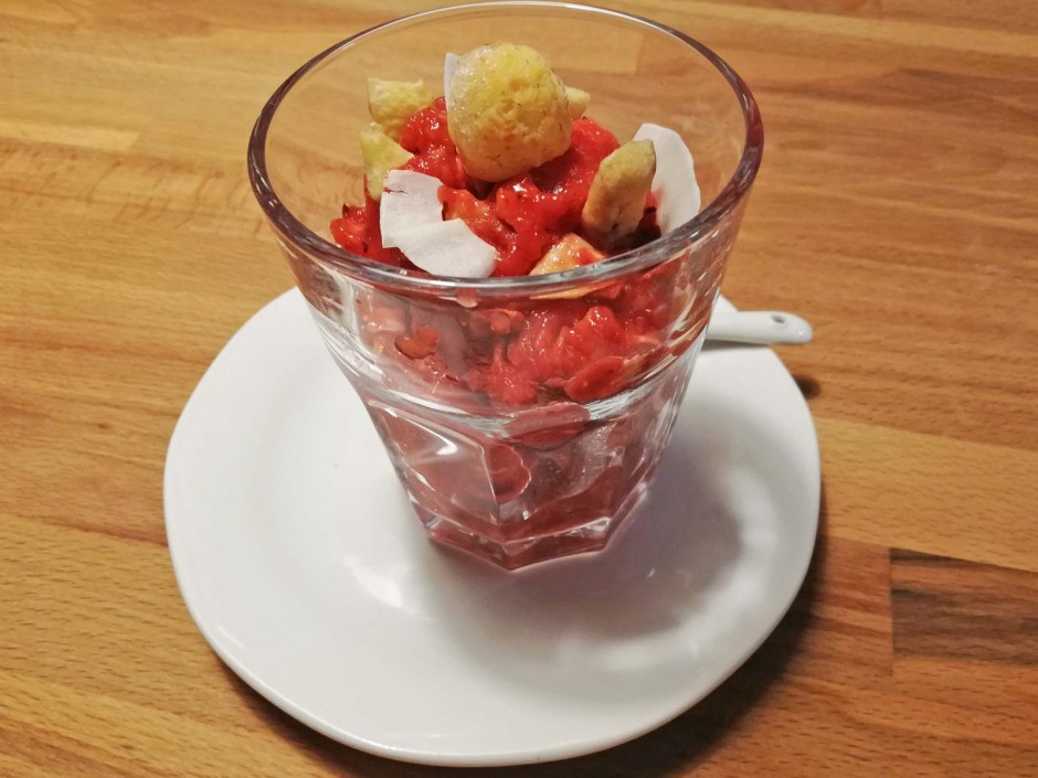 Veganes Himbeereis