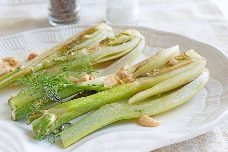 Fenchel in Nussbutter