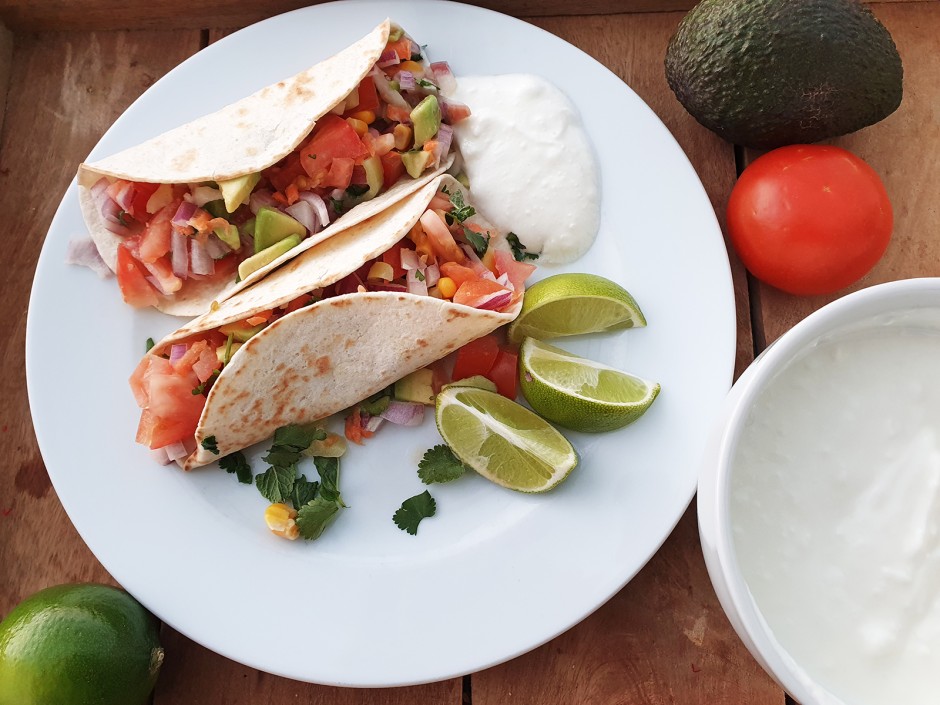 Vegetarische Tacos mit Avocado