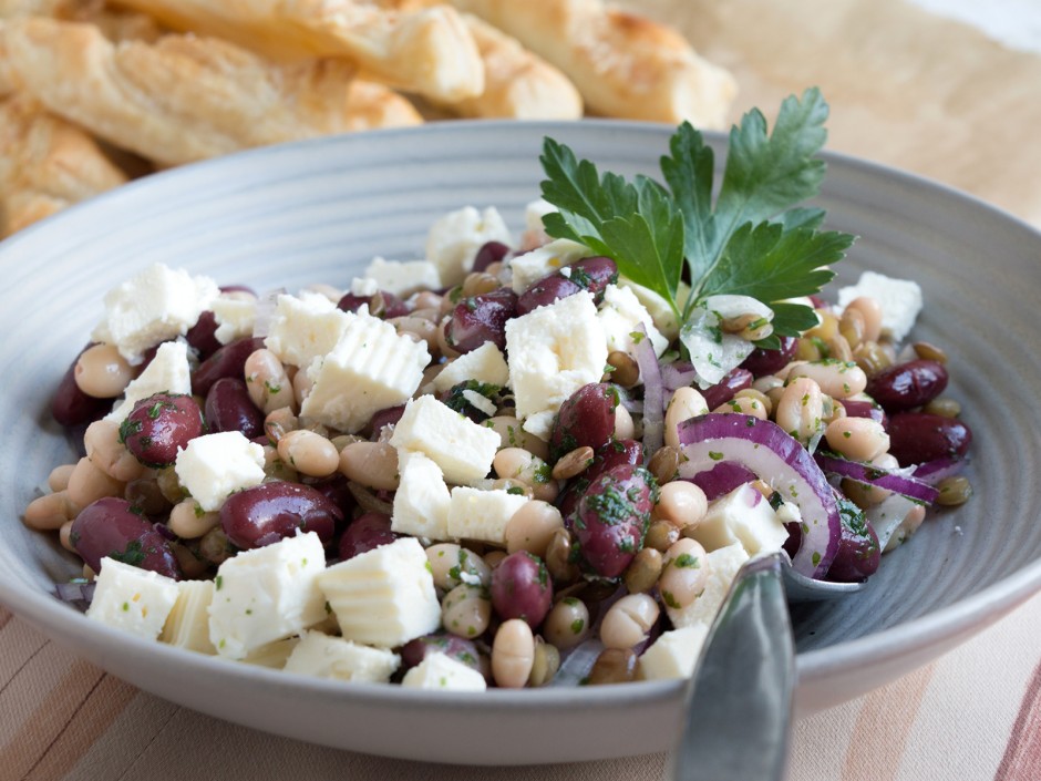 Bohnensalat mit Schaf-Frischkäse