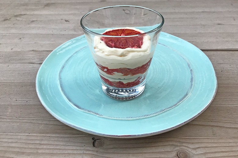 Eierlikör-Blutorangen-Dessert