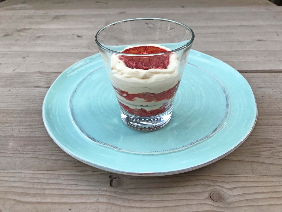 Eierlikör-Blutorangen-Dessert