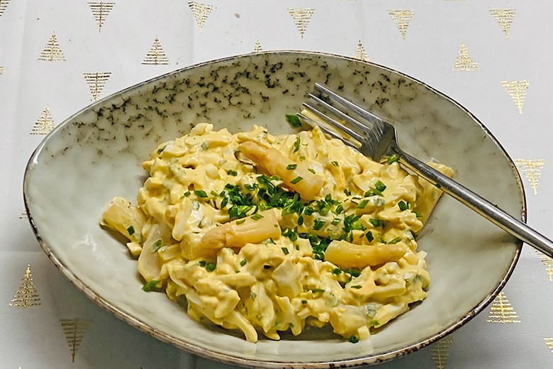 Eiersalat mit Spargel