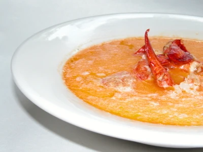Sahnige Kartoffelsuppe mit Krabben