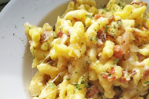 Omas Käsespätzle