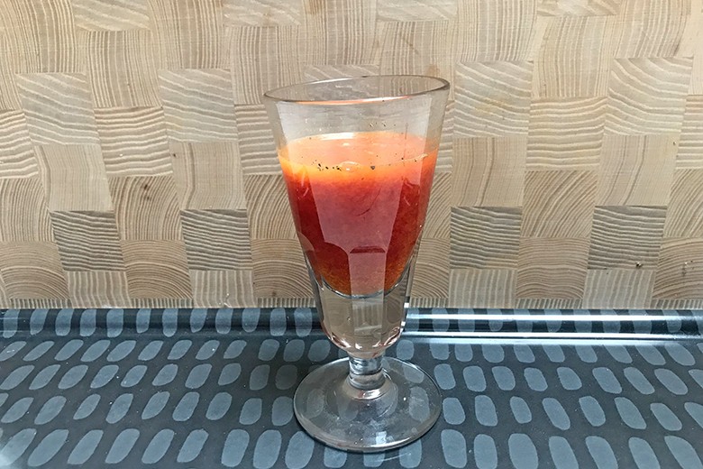 Würziger Orangen-Cranberrysaft