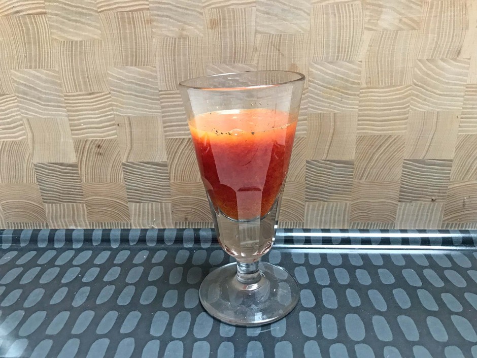 Würziger Orangen-Cranberrysaft