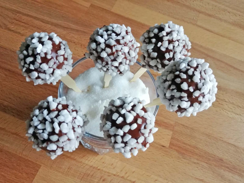 Hagel-Cake-Pops