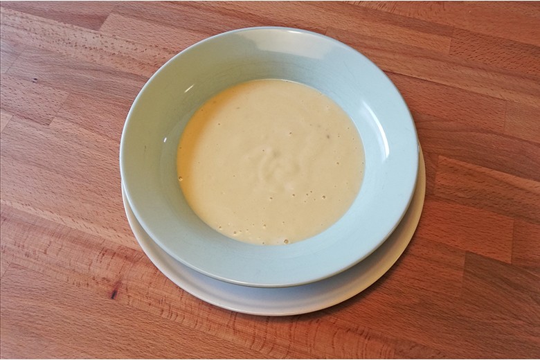 Curry-Sellerie-Suppe