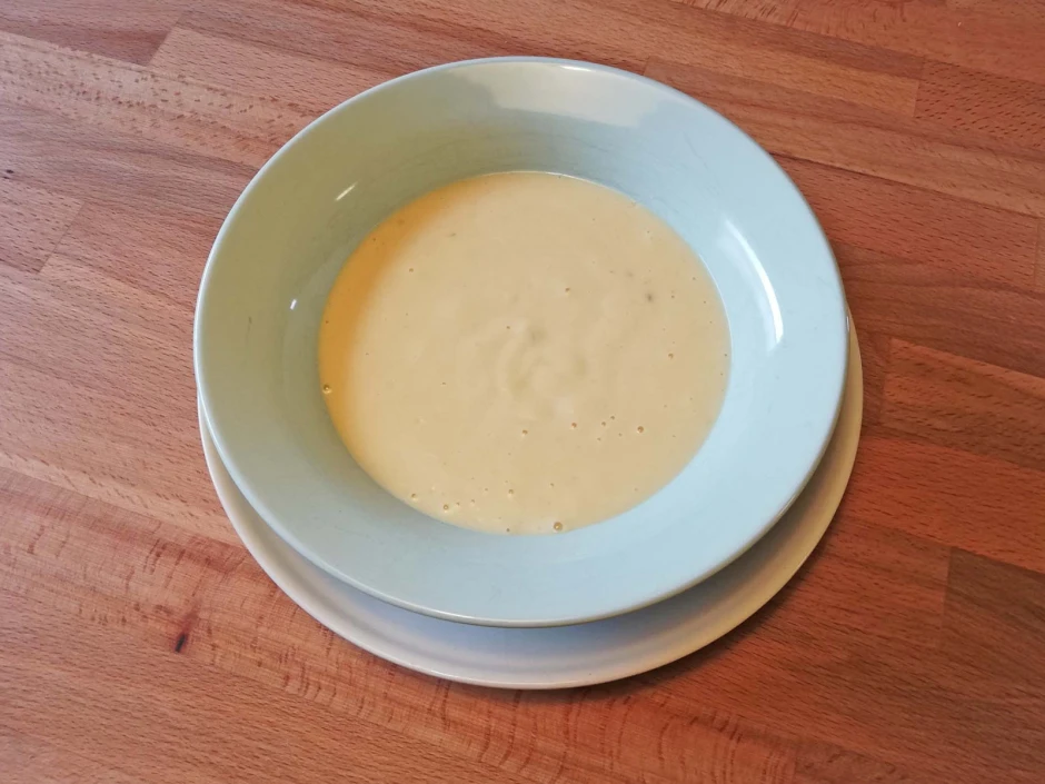 Curry-Sellerie-Suppe