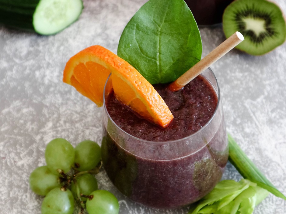 Wilder Heidelbeer-Smoothie