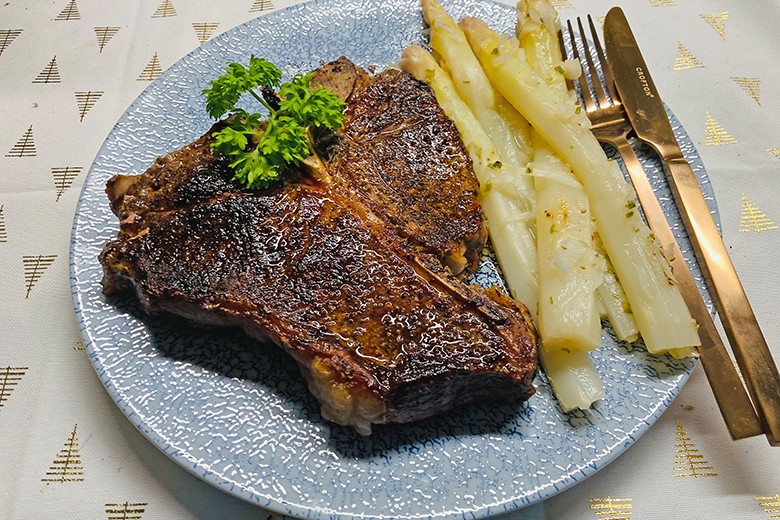 T-Bone Steak mit Coffee-Rub