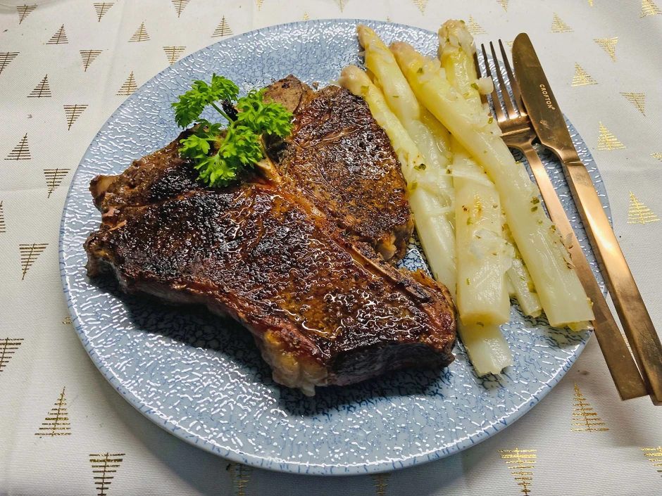 T-Bone Steak mit Coffee-Rub
