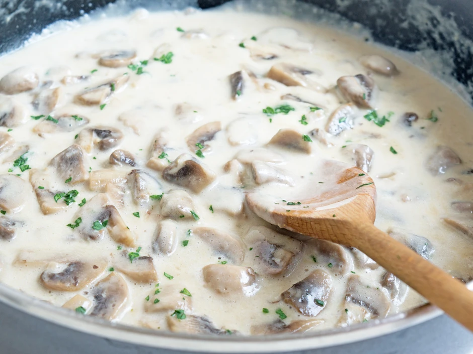 Champignon in K&auml;sesauce
