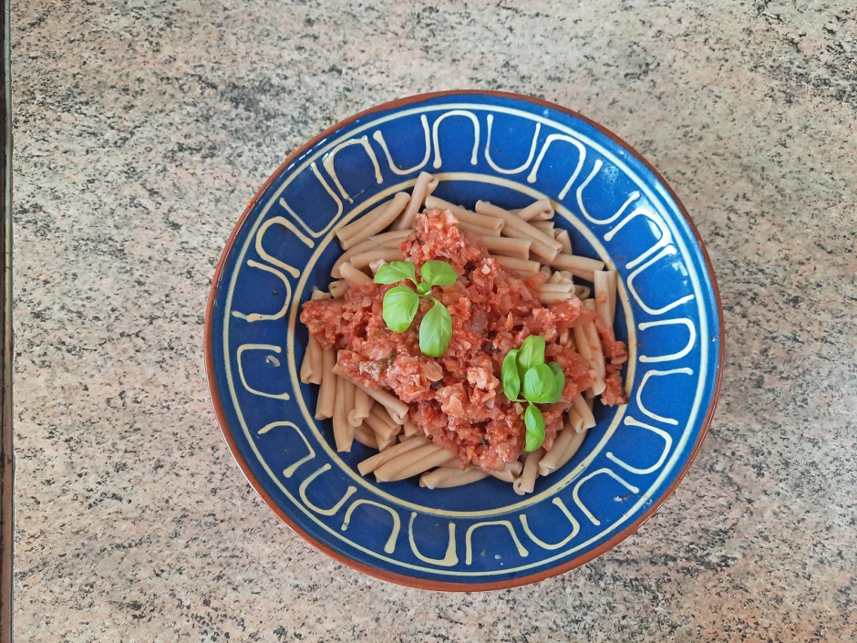 Blumenkohl-Nuss-Bolognese