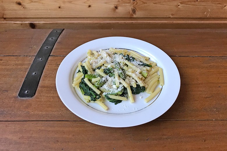 Pasta mit Spargel und Spinat