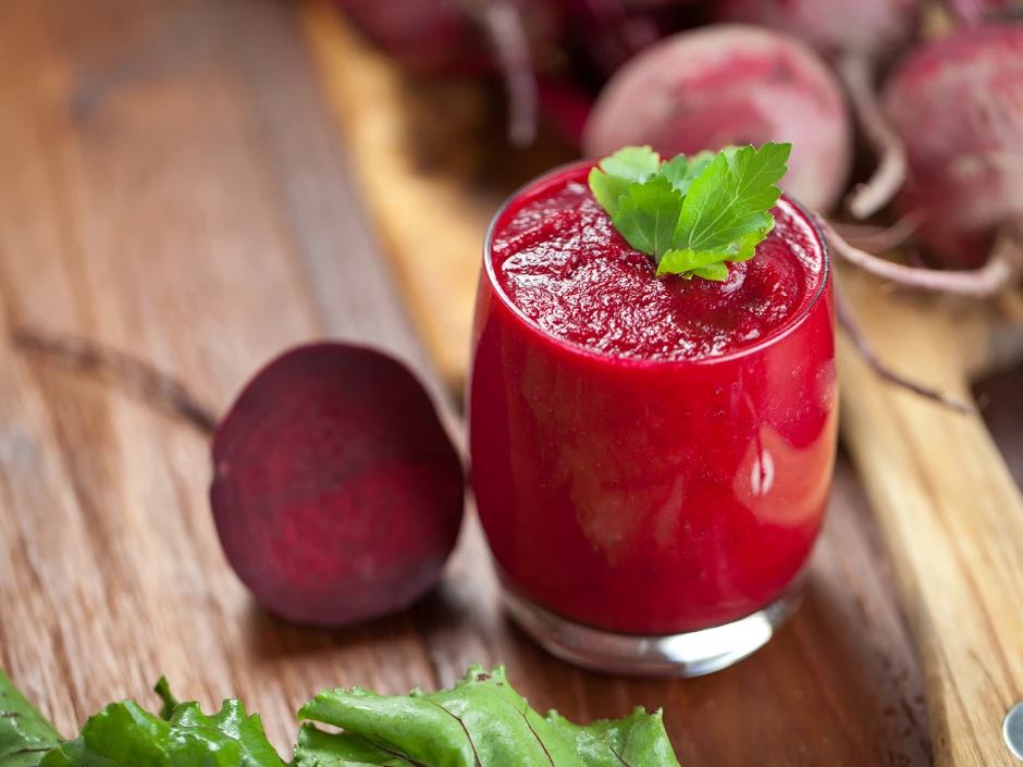 Gem&uuml;se-Smoothie mit Roten R&uuml;ben