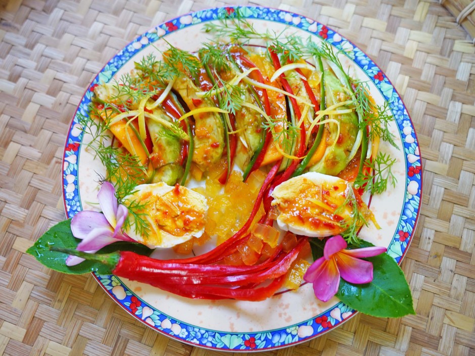 Avocado mit Papaya