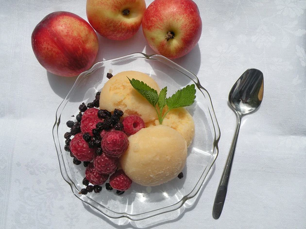 Nektarinensorbet