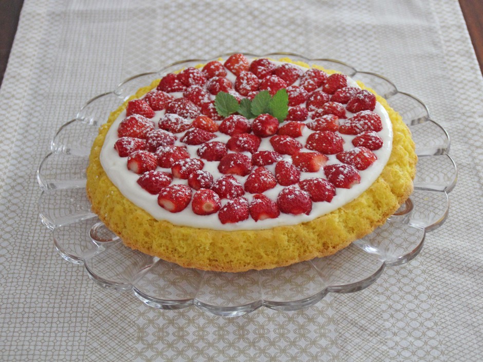 Erdbeertorte mit Topfencreme