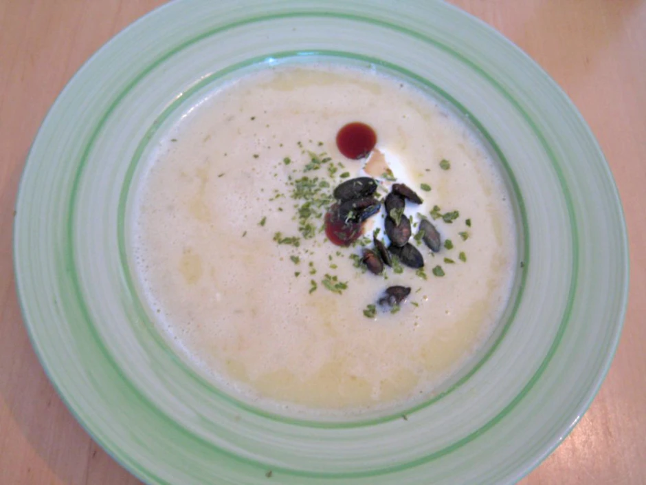 K&uuml;rbisapfel Suppe