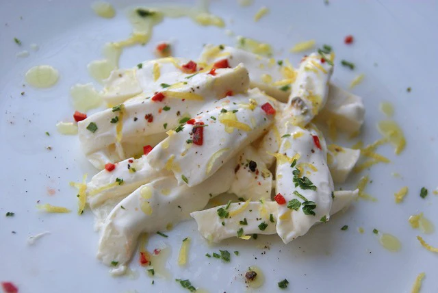 Marinierter Mozarella