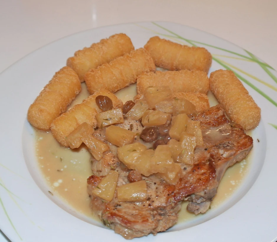 Koteletts mit würziger Sauce